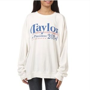 Taylor For President Sweatshirt (Juniors) Originality, Size XL